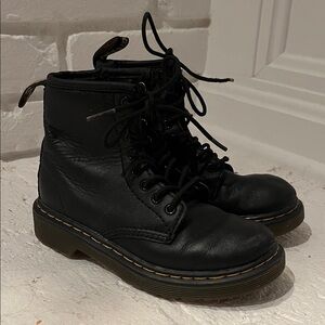 Dr Martens Girls’ Size 12